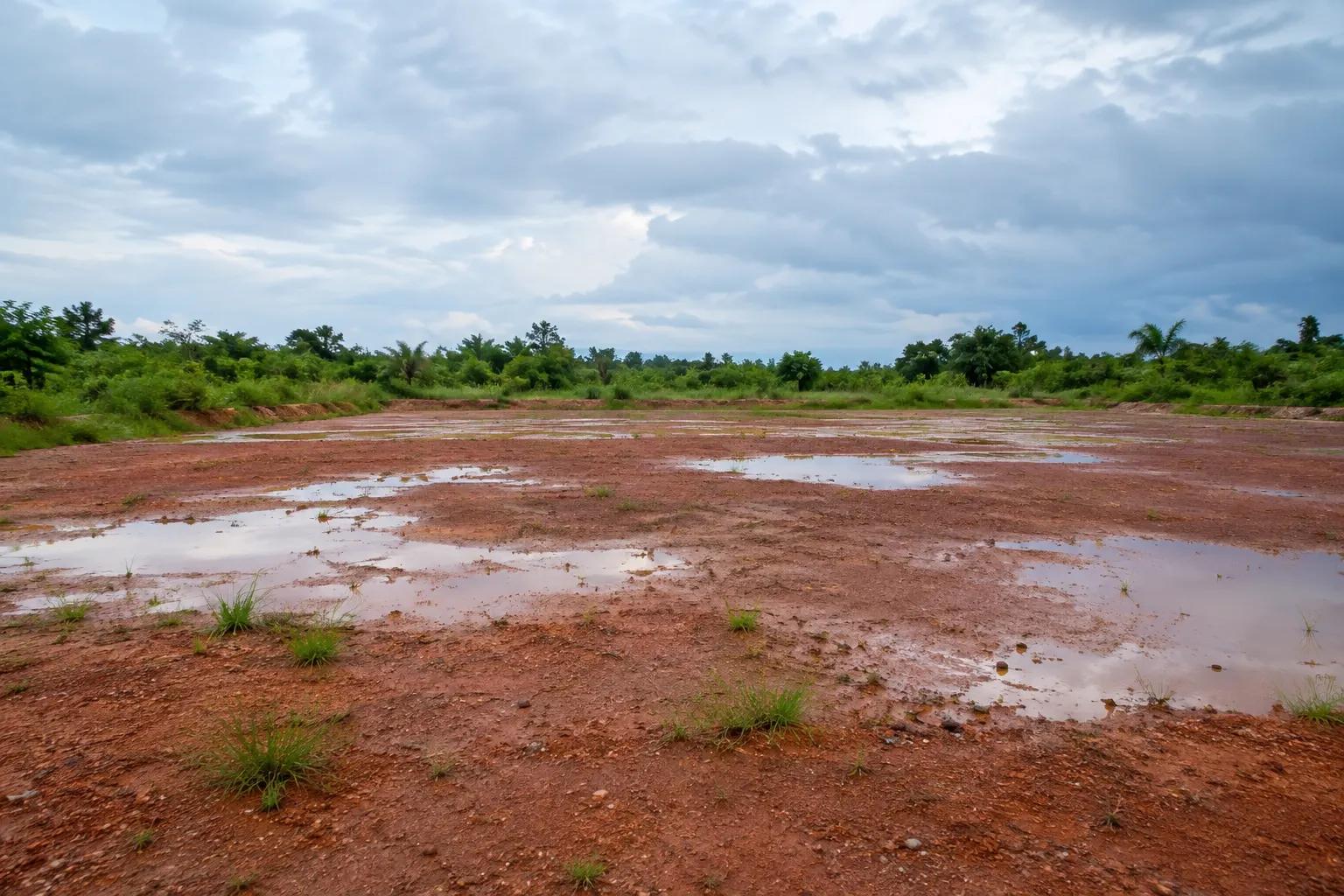 Reference image of vacant industrial land