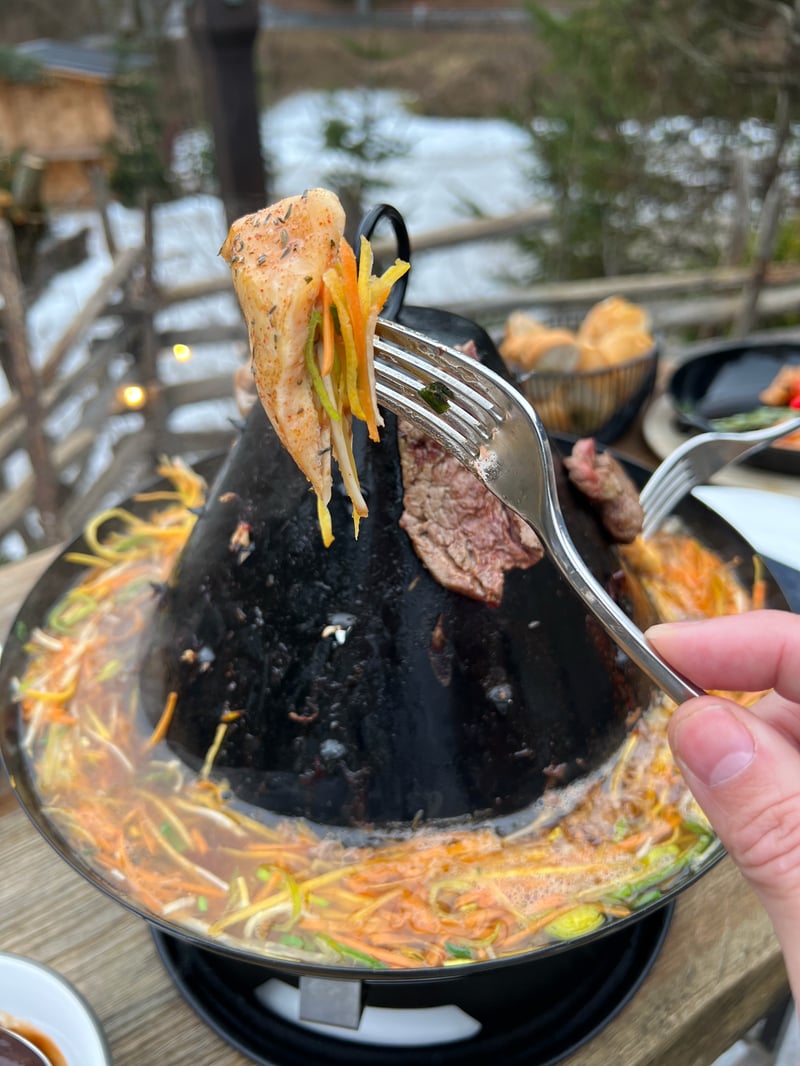 Hat dinner