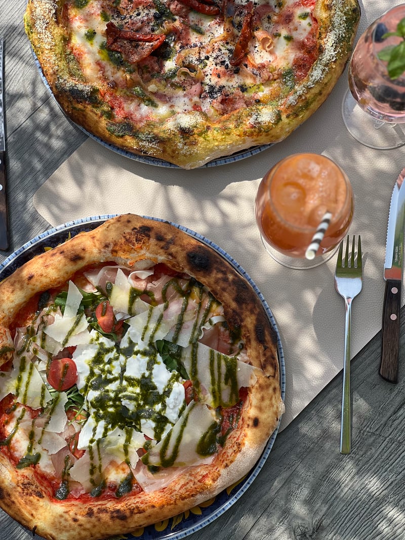 Pizza Bologna