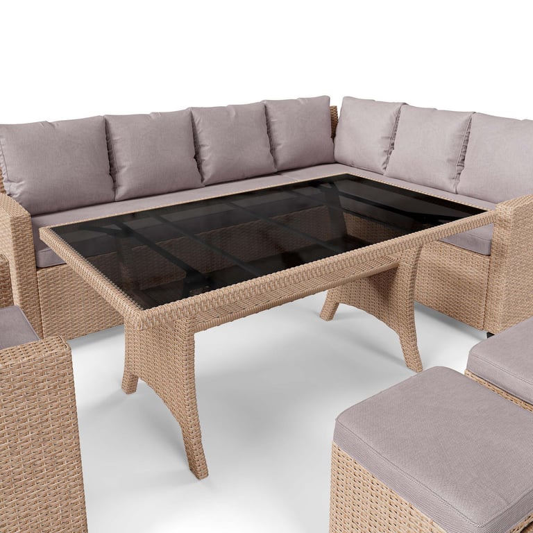 Close up of the table in Garden Furniture Set RESSAMO Beige / Light Grey