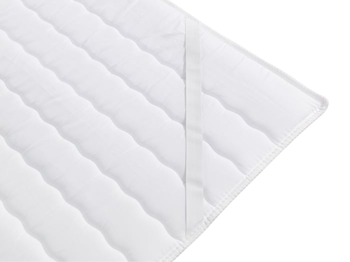 Close up of the mattress topper