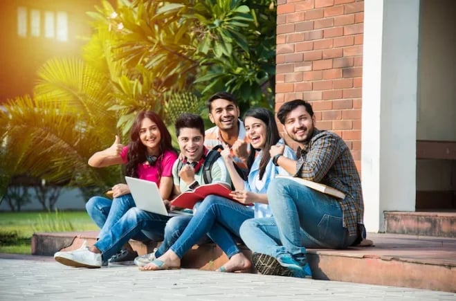 From Anxiety to Confidence: A Student's Journey to Studying Abroad in the UK