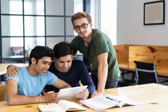 How to Stay Motivated When Learning a New Language: Unlocking the Path to Multilingual Proficiency