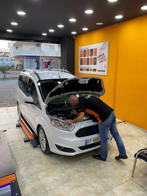 DYNOBİL ANTALYA ALANYA KONAKLI OTO EKSPERTİZ  - Google Fotoğraf