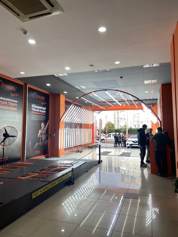 DYNOBİL BURSA NİLÜFER ÜÇ EVLER OTO EKSPERTİZ  - Google Fotoğraf