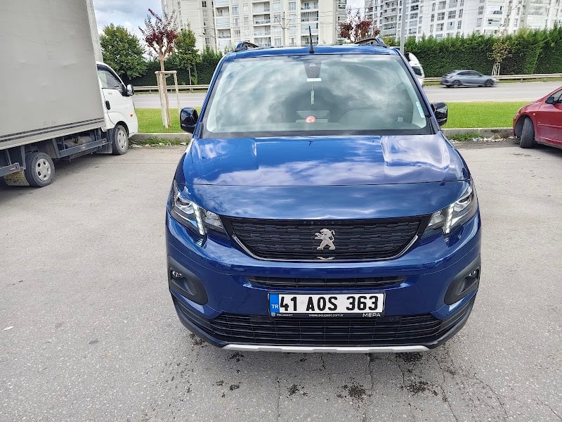 DYNOBİL BURSA NİLÜFER ÜÇ EVLER OTO EKSPERTİZ  - Google Fotoğraf