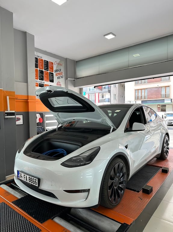 DYNOBİL İSTANBUL ALİBEYKÖY OTO EKSPERTİZ  - Google Fotoğraf