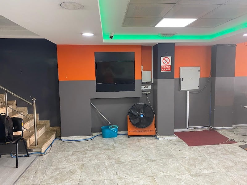 DYNOBİL İSTANBUL BAĞCILAR İSTOÇ OTO EKSPERTİZ  - Google Fotoğraf