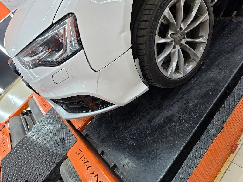 DYNOBİL İSTANBUL BÜYÜKÇEKMECE EKİNOBA OTO EKSPERTİZ  - Google Fotoğraf