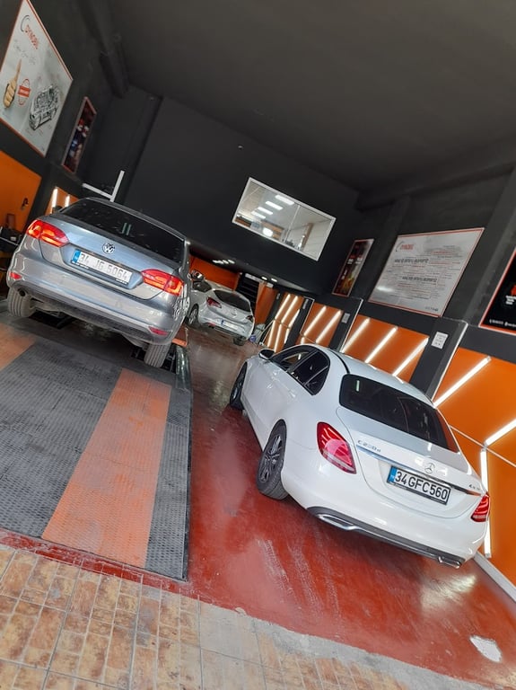 DYNOBİL İSTANBUL ESENYURT ÜÇEVLER OTO EKSPERTİZ  - Google Fotoğraf