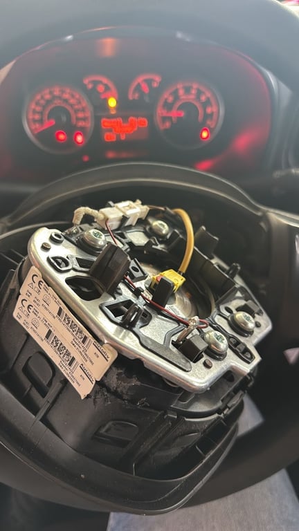 DYNOBİL İSTANBUL SULTANGAZİ CEBECİ OTO EKSPERTİZ - Google Fotoğraf