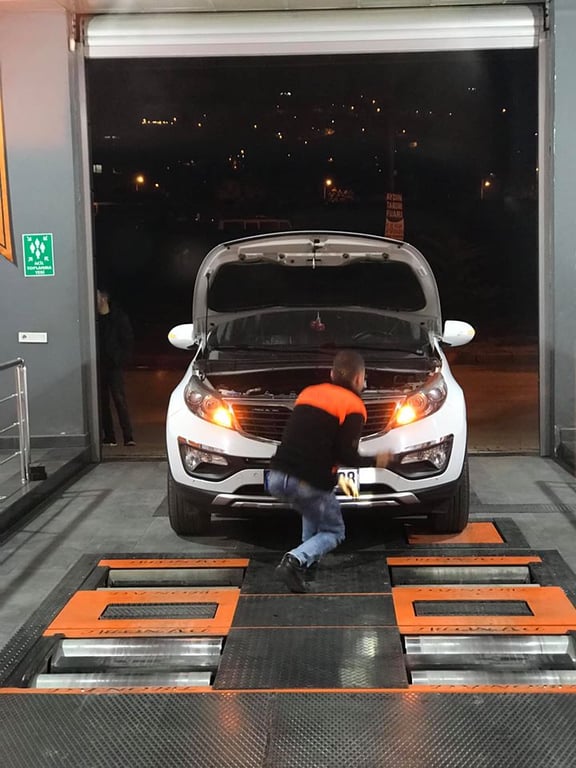 DYNOBİL İZMİR TİRE İPEKÇİLER OTO EKSPERTİZ  - Google Fotoğraf