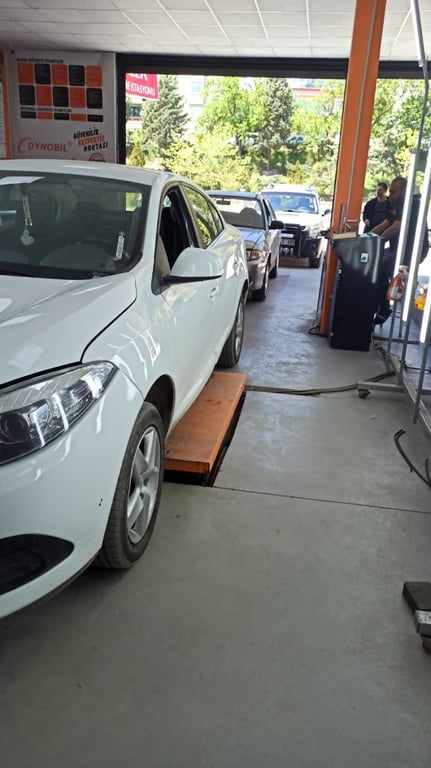 DYNOBİL KIRIKKALE SANAYİ OTO EKSPERTİZ  - Google Fotoğraf