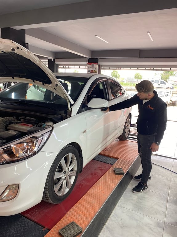 DYNOBİL MANİSA SARUHANLI İSTASYON OTO EKSPERTİZ  - Google Fotoğraf