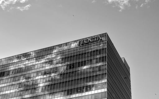 b/w itocia