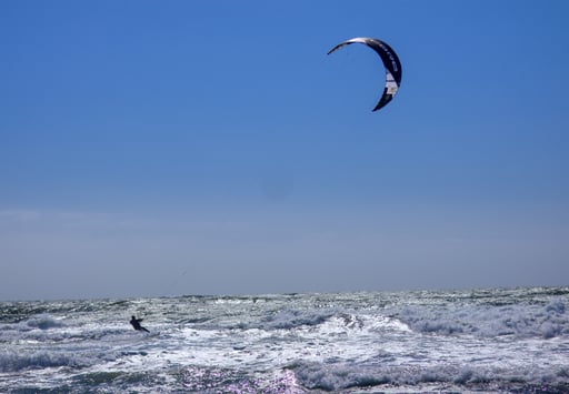 kitesurfer