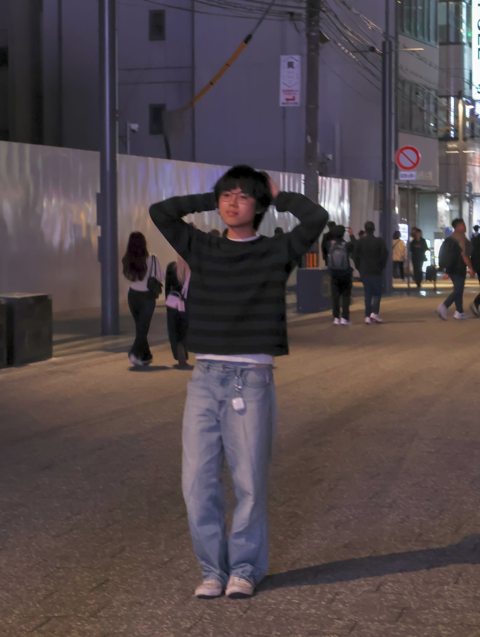another photo of dylan dai