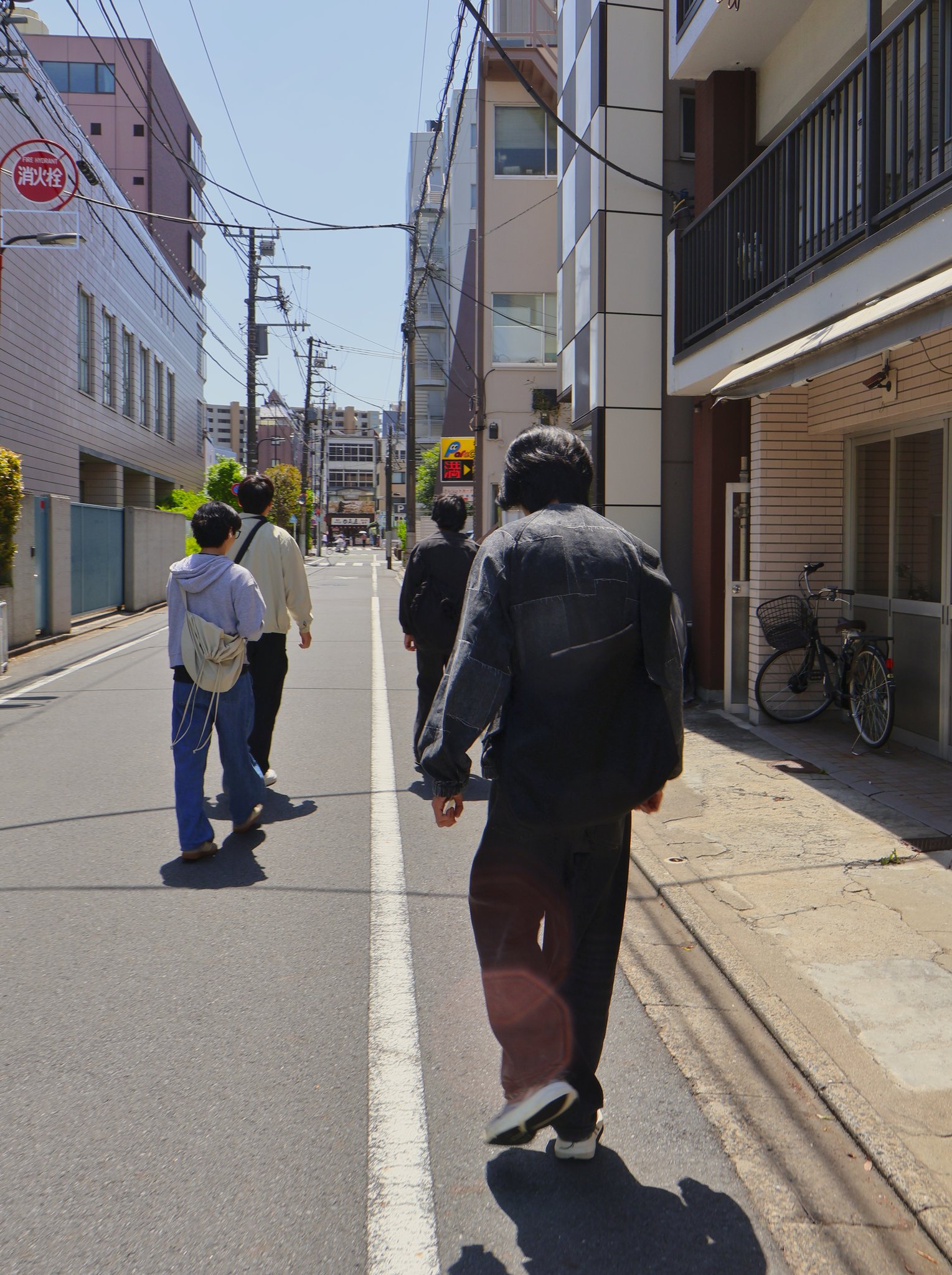 strolling in sugamo after waking up at 12pm