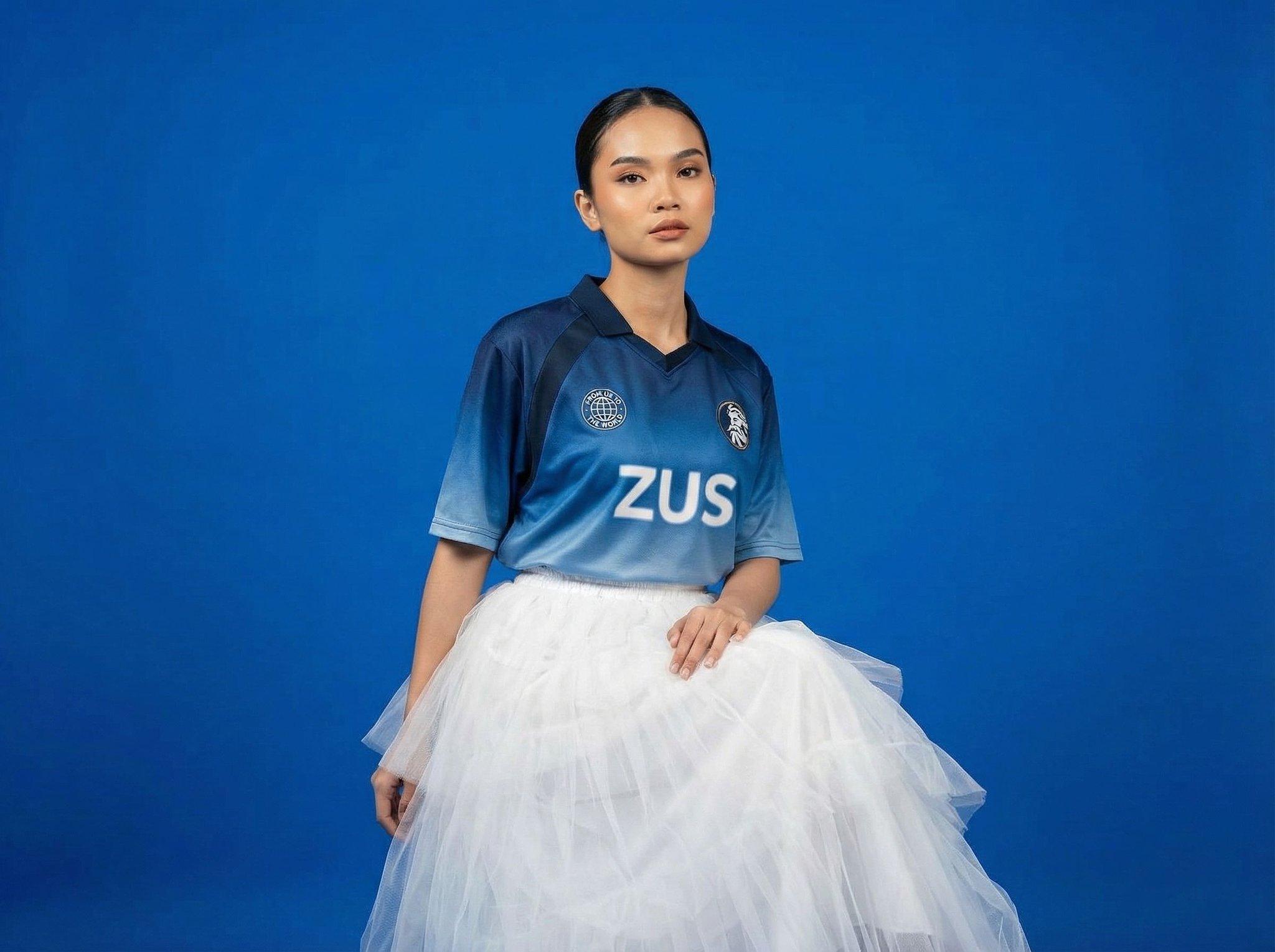 ZUS Editorial: Minimalist Blue Journey — shot 5 of 6