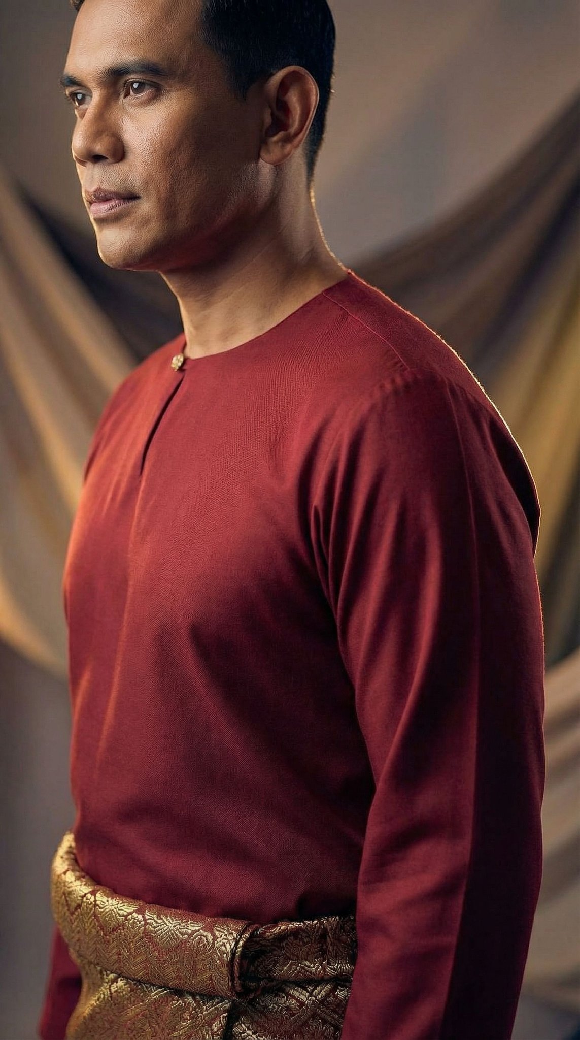 DIOR-Inspired Baju Melayu Editorial Series — shot 2 of 6