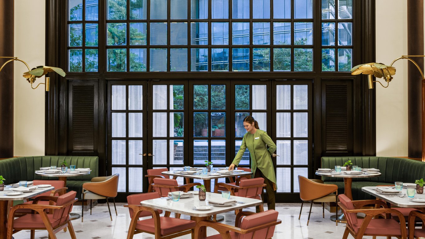 Breakfast Buffet buffet at Hilton Mumbai International Airport