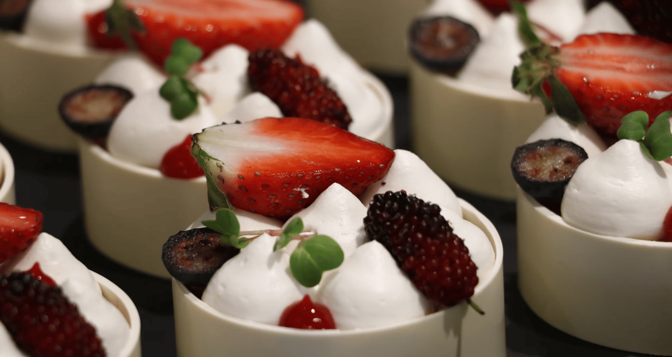 Breakfast Buffet buffet at Novotel Hyderabad Convention Centre & HICC in Hyderabad - BookMyBuffet