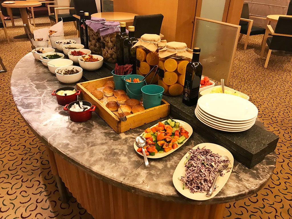 Buffet food spread at Courtyard By Marriott  Chennai - BookMyBuffet