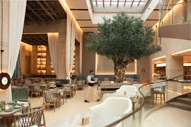 Sunday Brunch with  Alcohols buffet offer at Hilton Gurugram