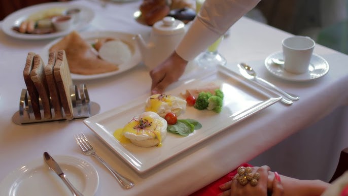 Sunday Brunch buffet offer at ITC Grand Central