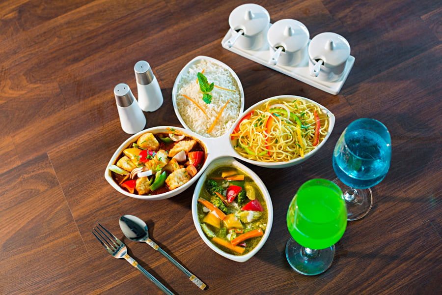 Dinner Buffet buffet menu at Double Tree by Hilton - BookMyBuffet