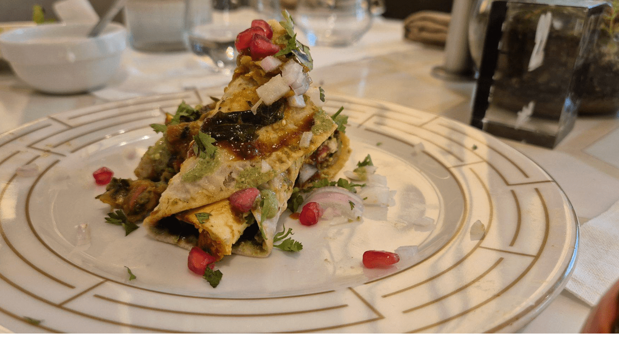 Buffet dishes at Radisson Blu Hotel & Suites in Chennai - BookMyBuffet