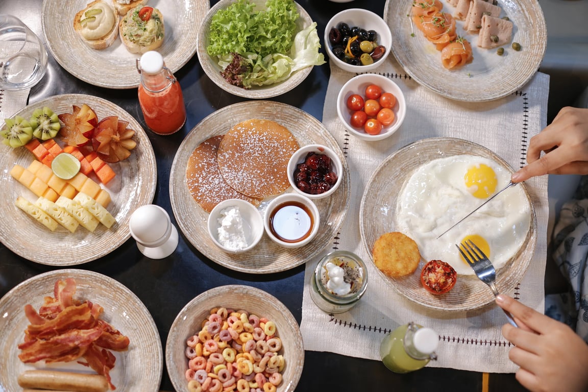 Buffet food spread at Park Hyatt Banjara Hills - BookMyBuffet