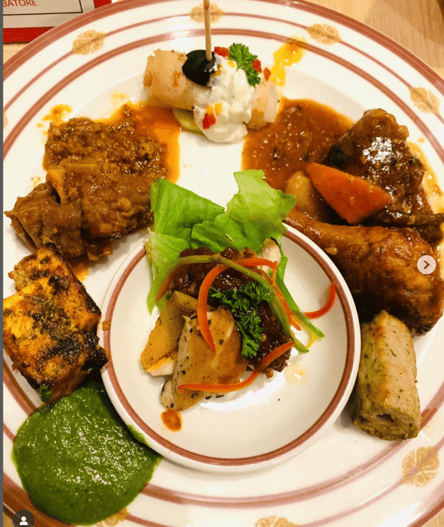 Luxury buffet dining at Welcome Hotel By ITC Hotels-Delhi - BookMyBuffet