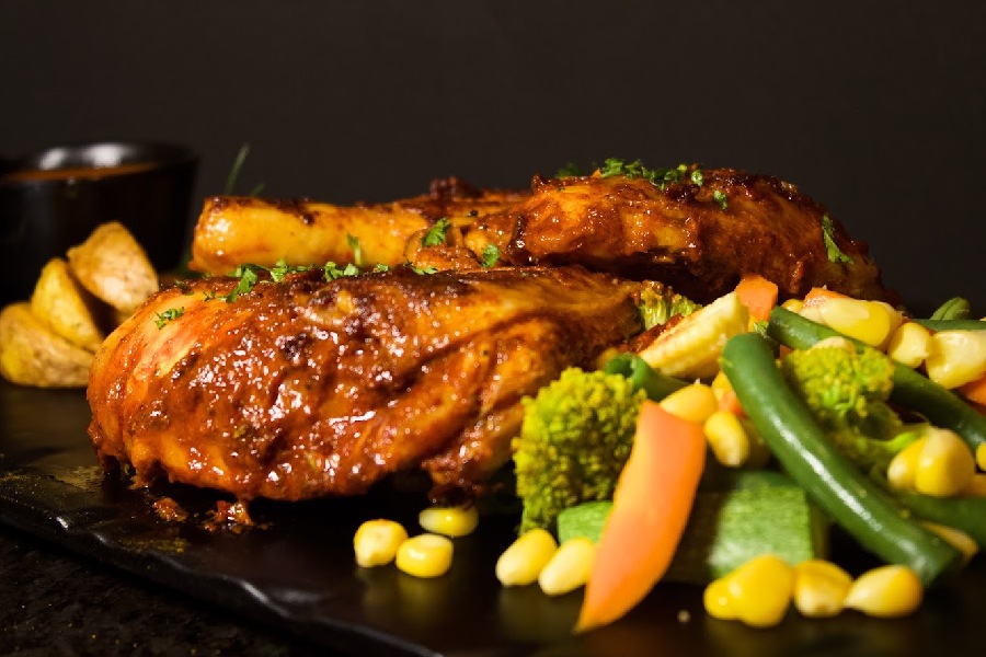 Buffet food spread at Courtyard By Marriott  Chennai - BookMyBuffet