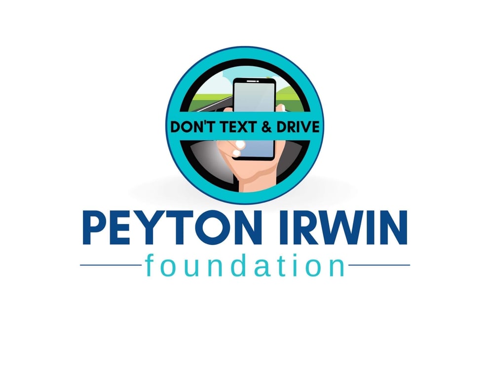 Pineapple Run - Don’t Text & Drive  logo