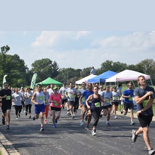 Abbott Run, Walk & Roll 5K/1 mile Logo
