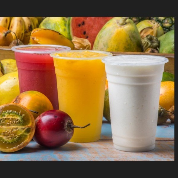 Jugos Naturales en Agua