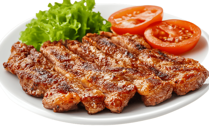 Grilled meat slices with lettuce and tomato