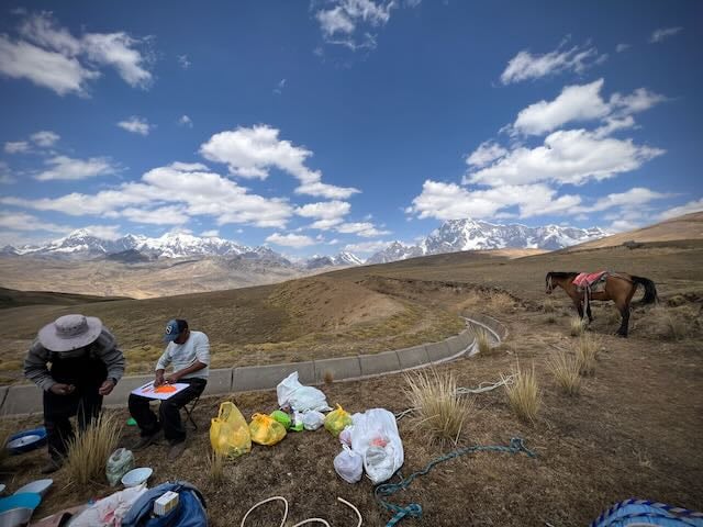 Lunch next to the aqueduct