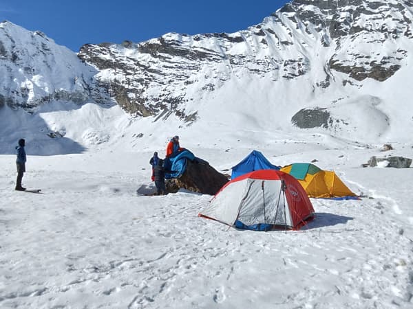 Makalu to Langtang Trek via Sherpani Col, Tashi Lapcha and Tilman Pass — photo 2