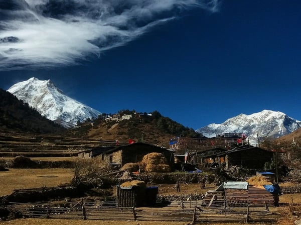 Manasal Larkya La Pass Trekking