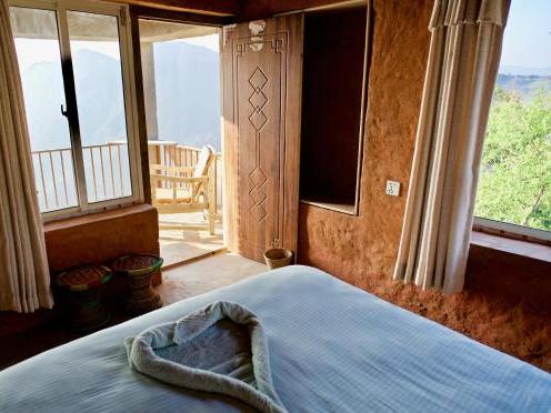Eco Village Lodge