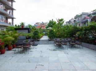 Hotel Lakestar