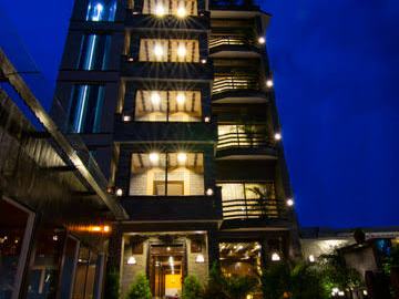 Hotel Lakestar