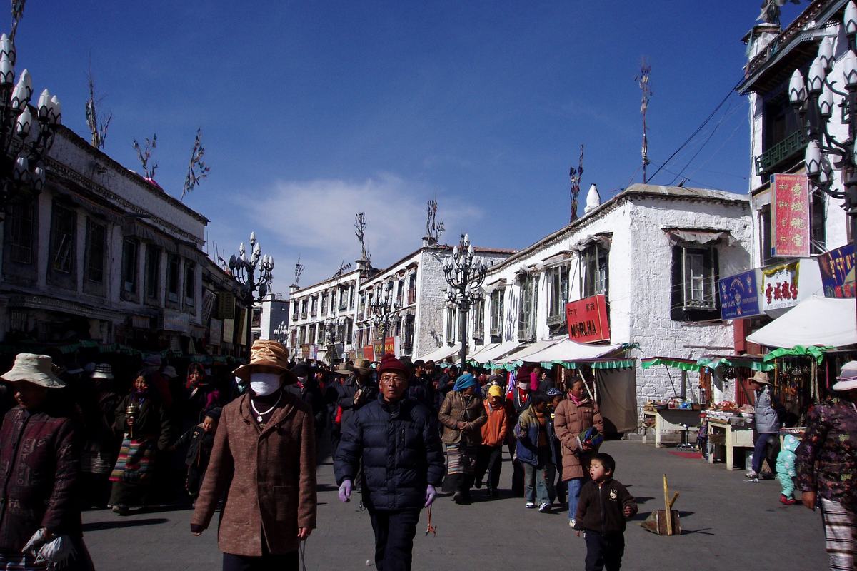 Barkhor Street (Barkhor)