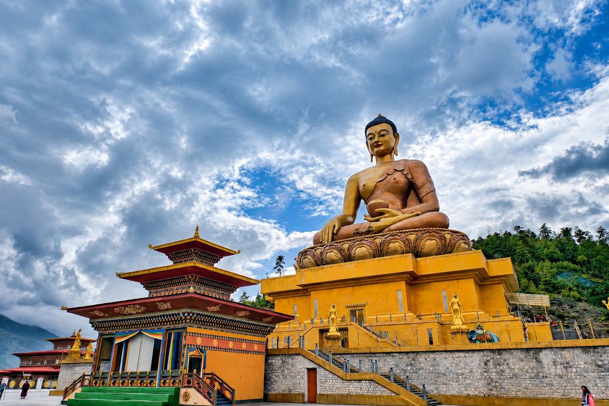 The Buddha above the Thimphu valley