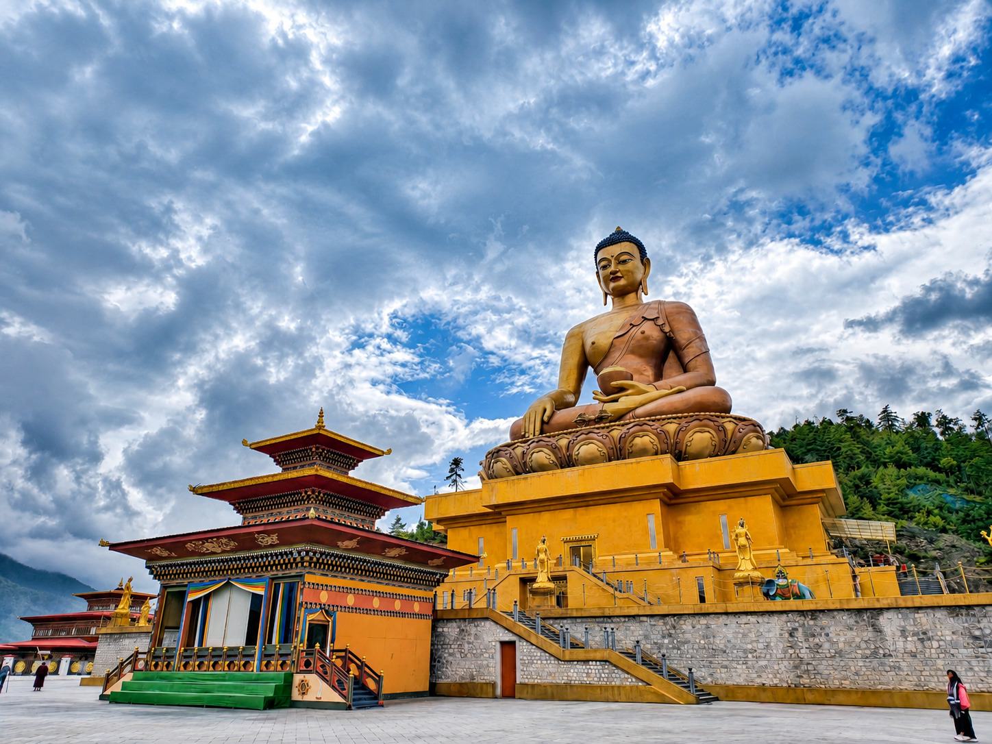 Buddha Dordenma looking down the Thimphu valley