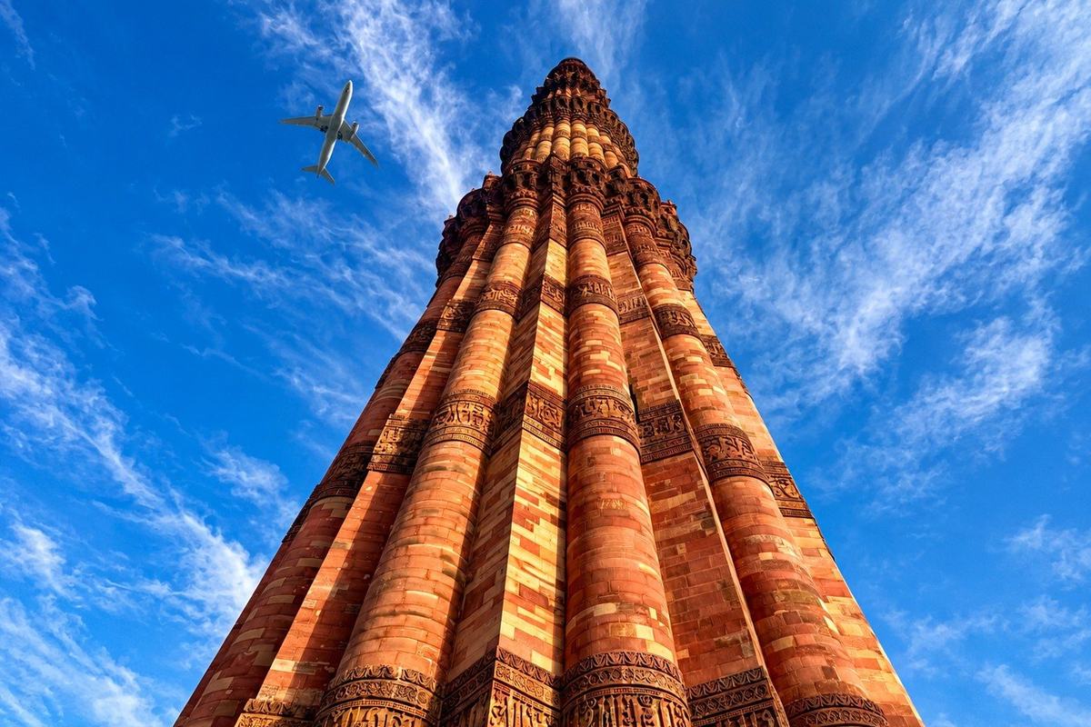 Qutub Minar seen from below, Delhi, India