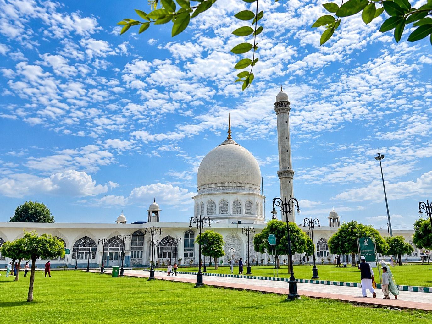 The shrine gardens