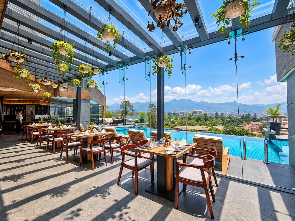 Hotel Barahi Kathmandu – Rooftop pool